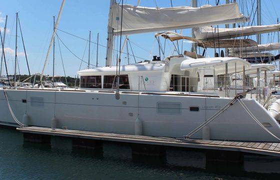 Lagoon 450 F