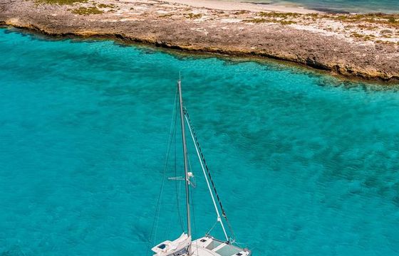 Lagoon 42