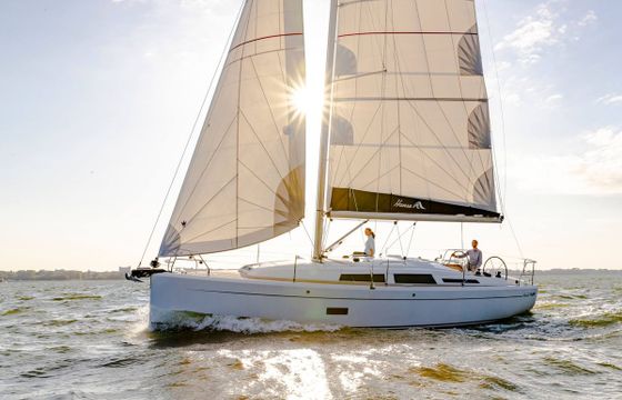 Hanse 348