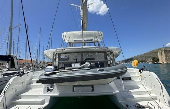 Lagoon 46 Fly