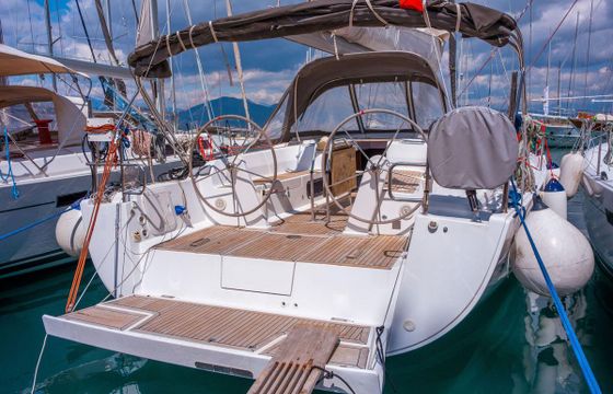 Hanse 445