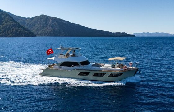 Motor yacht Custom Made