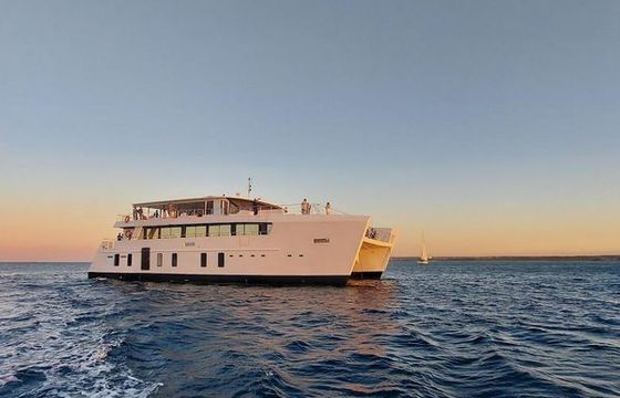 P/C Power Catamaran