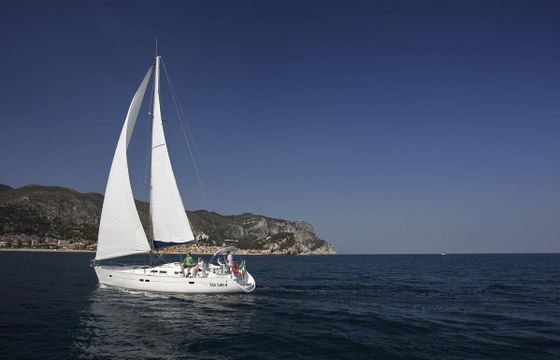 Beneteau Oceanis Clipper 423