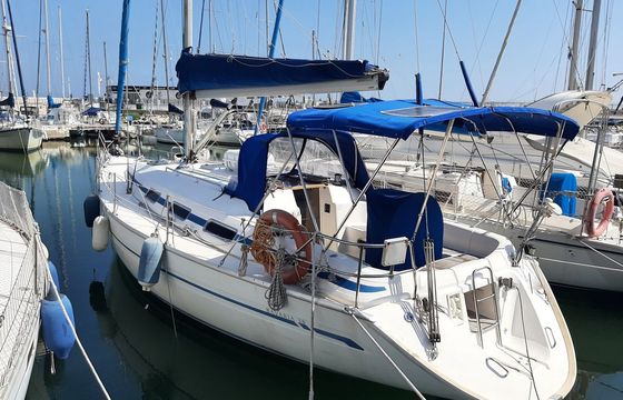 Bavaria 38