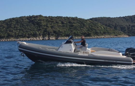 Joker Clubman 28