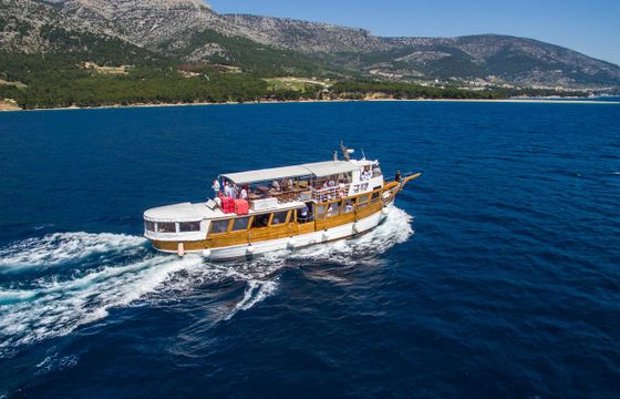 M/B Motor boat