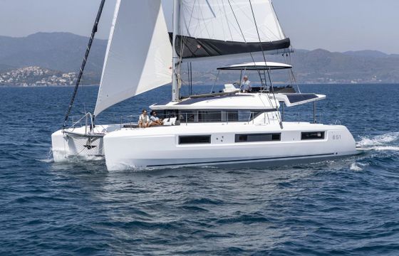Lagoon 51