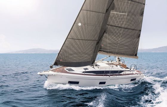 Bavaria C38