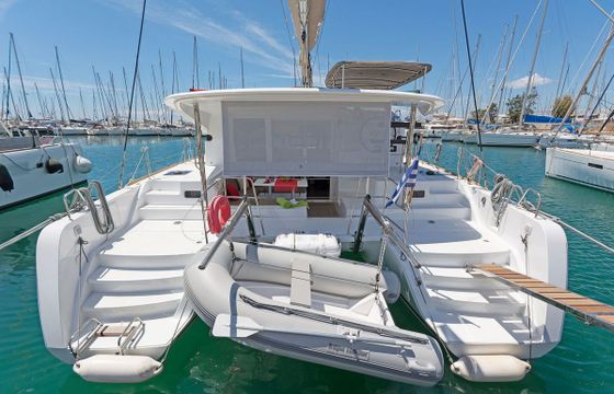Lagoon 39