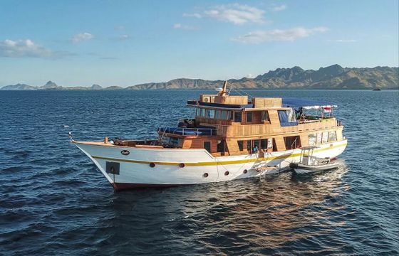 M/B Motor Yacht