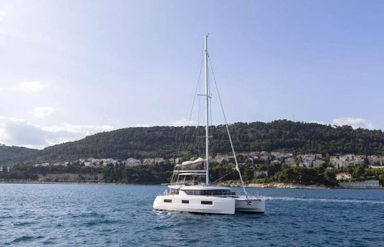 Lagoon 46