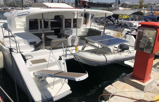 Lagoon 450F