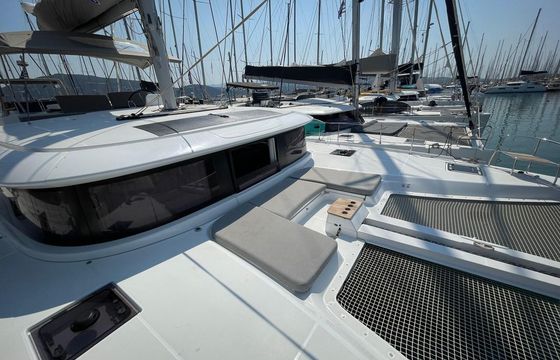 Lagoon 46