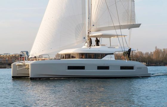 Lagoon 55