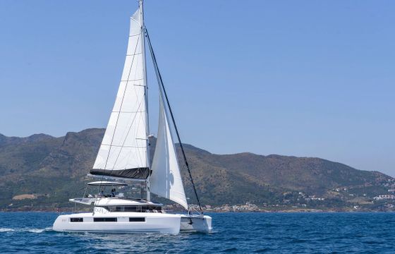 Lagoon 51