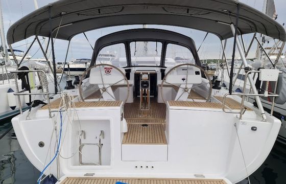 Hanse 458