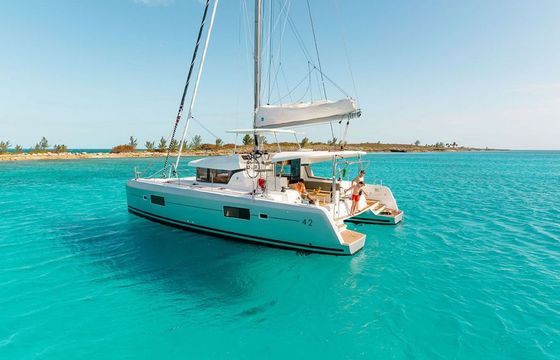 Lagoon 42