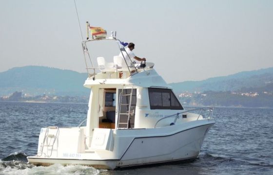 Rodman Fisher & Cruiser 870