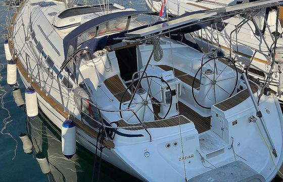 Bavaria 44