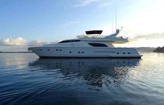 Ferretti 80 Fly