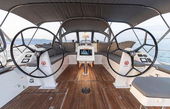 Bavaria Cruiser 42