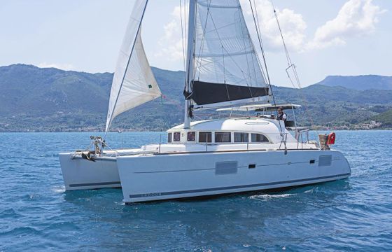 Lagoon 380