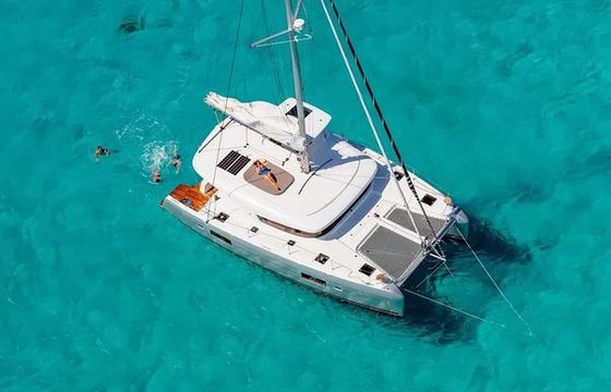 Lagoon 42