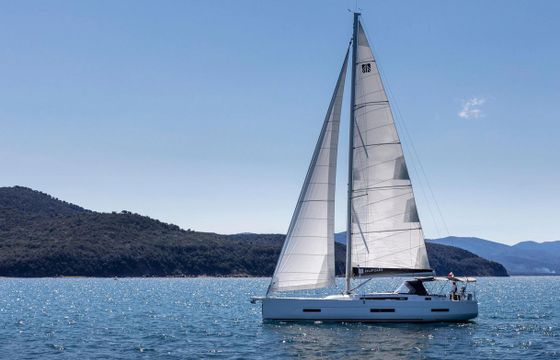 Dufour 530