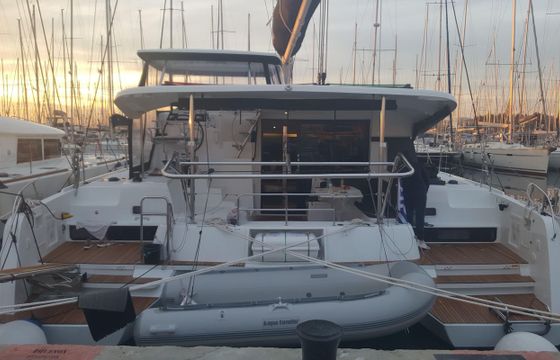 Lagoon 42