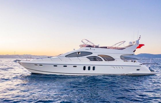 Custom Motoryacht