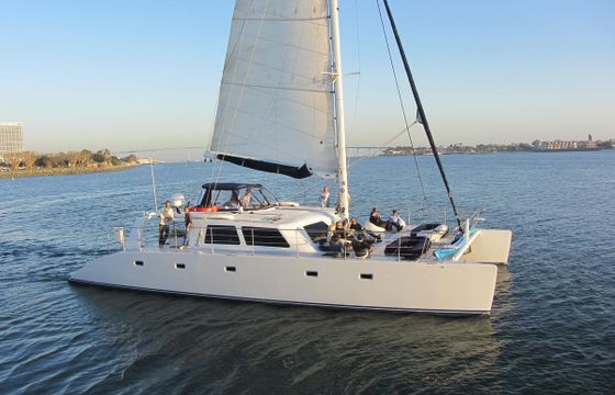 Catamaran Custom, Kurt Hughes design