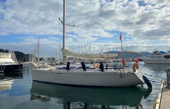 Beneteau First 40.7