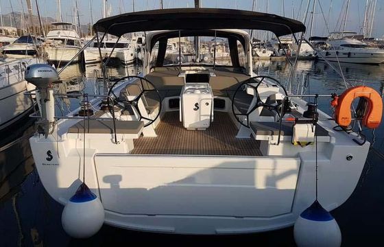 Beneteau Oceanis 51.1