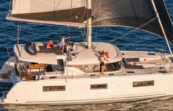 Lagoon 46