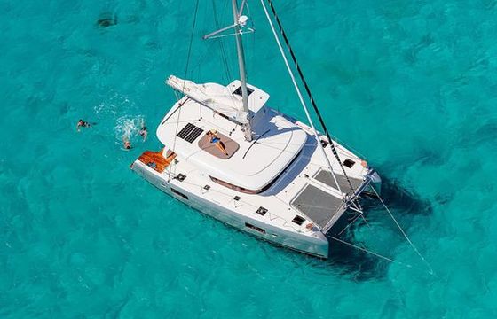 Lagoon 42