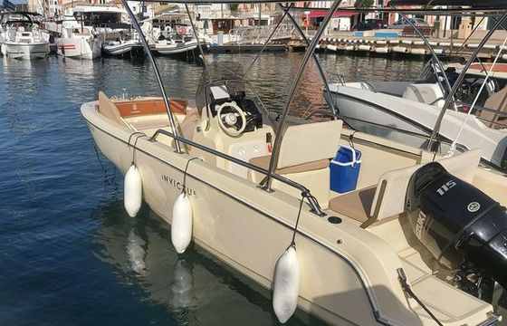 Invictus Yachts 190 FX