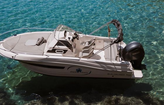 Pacific Seacraft 700 Sun Cruiser