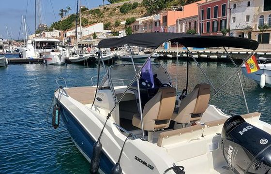Quicksilver 605 Sundeck