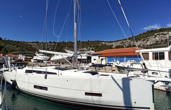 Dufour 390 Grand Large