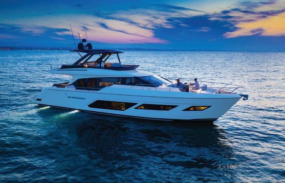 Ferretti 720