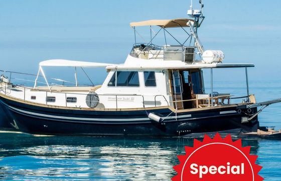 Menorquin Yachts Flybridge 160