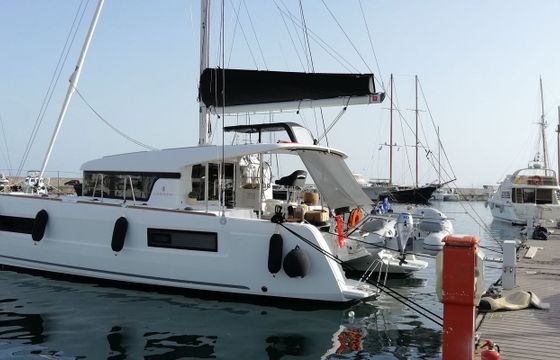 Lagoon 40