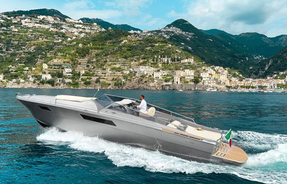 Tornado Yachts 40