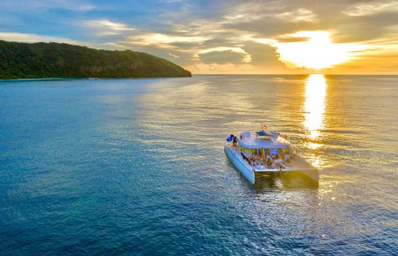 Catamaran 70
