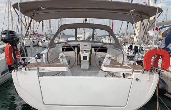 Hanse 418