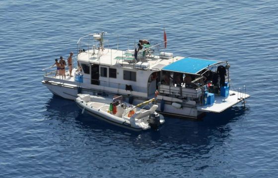 Catamaran Catamarano a Motore