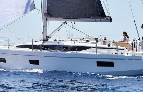 Bavaria C38