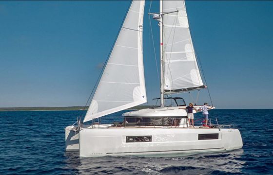 Lagoon 40