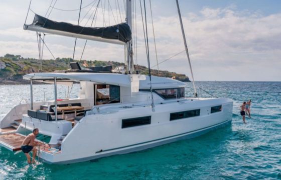 Lagoon 50